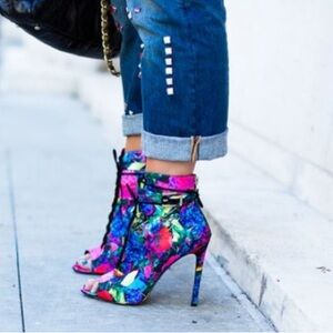 Brand New Brian Atwood Lindford Floral-Print Satin Bootie Size 10 Neon